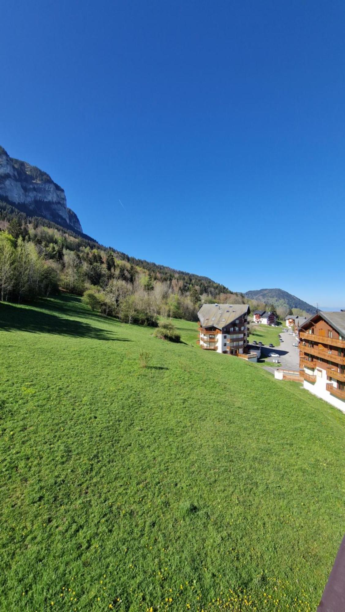 Appartement Tout Confort Montagne Et Lac Leman Thollon-les-Memises Exteriör bild